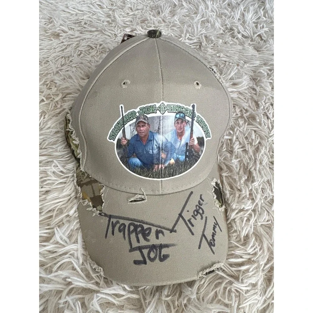Trapper Joe Trigger Tommy Autographed Distressed Camo Baseball Cap Men's nWT